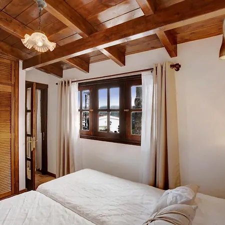 La Escalincha Nyaraló