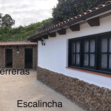 La Escalincha Holiday home *